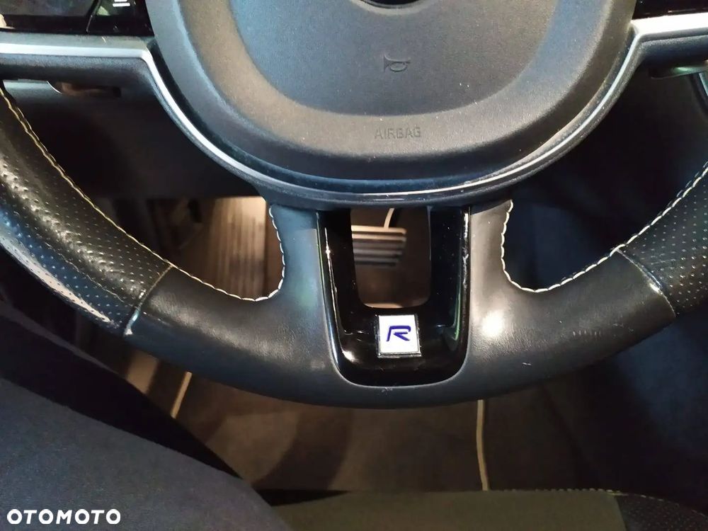 Volvo XC 60 D4 AWD R-Design - 12