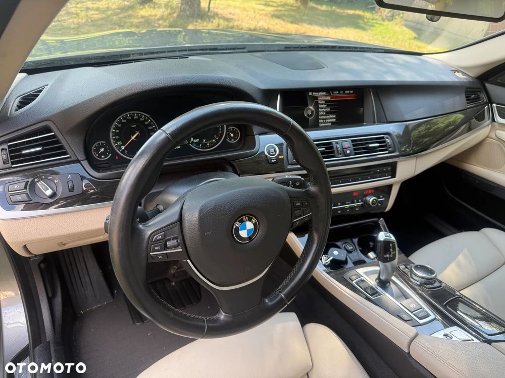BMW Seria 5 520d Luxury Line - 6