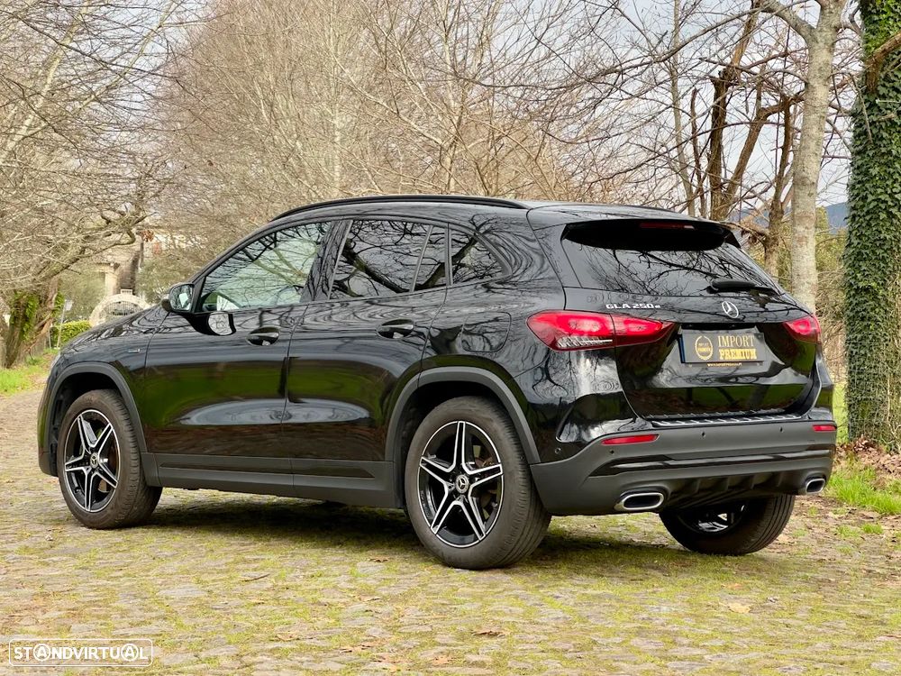 Mercedes-Benz GLA 250 e AMG Line - 5
