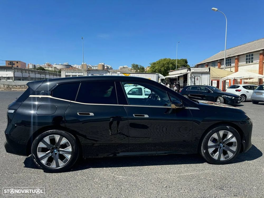BMW iX xDrive 40 Pack Desportivo - 6