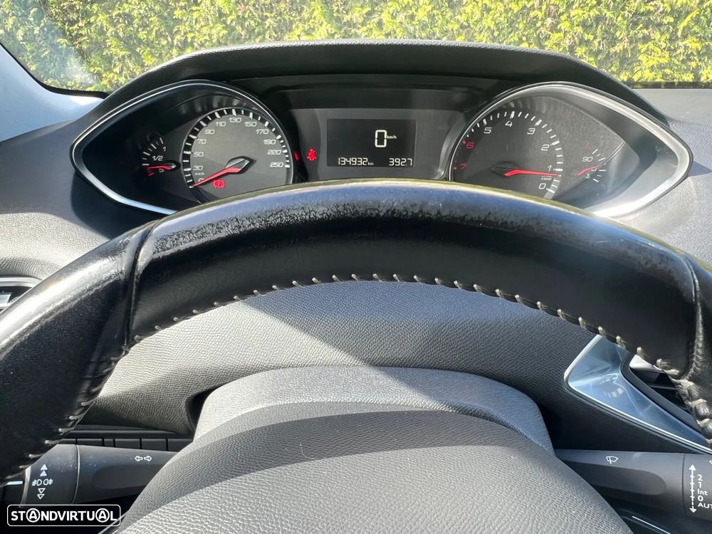 Peugeot 308 PureTech 110 Stop & Start Allure - 10