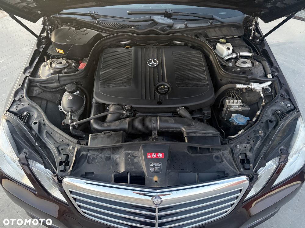 Mercedes-Benz Klasa E - 17