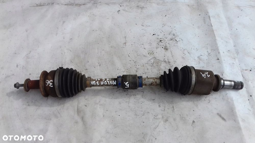 PÓŁOŚ LEWA KRÓTKA FG0125600 MAZDA 3 BK 1.6 16V 03- - 3