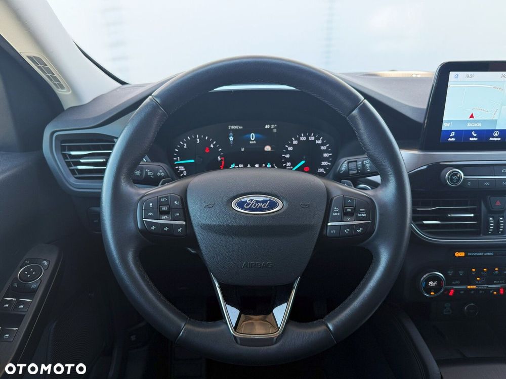 Ford Kuga - 19