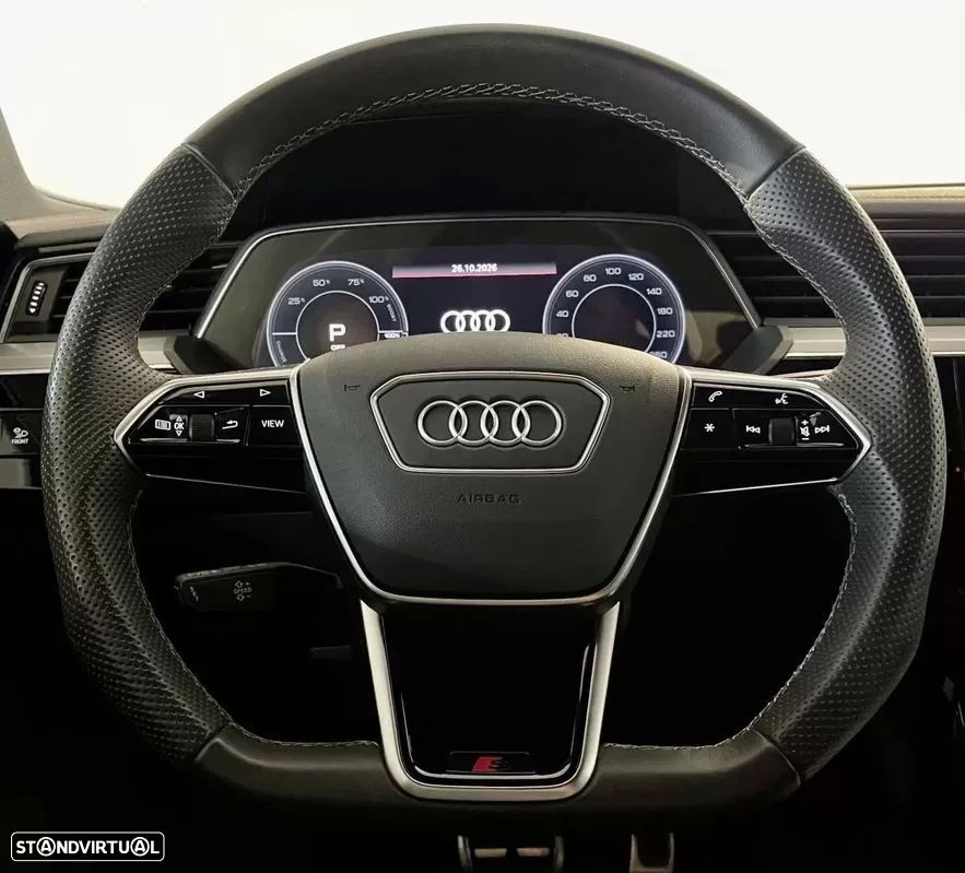 Audi Q8 e-Tron Sportback 50 quattro S line - 21