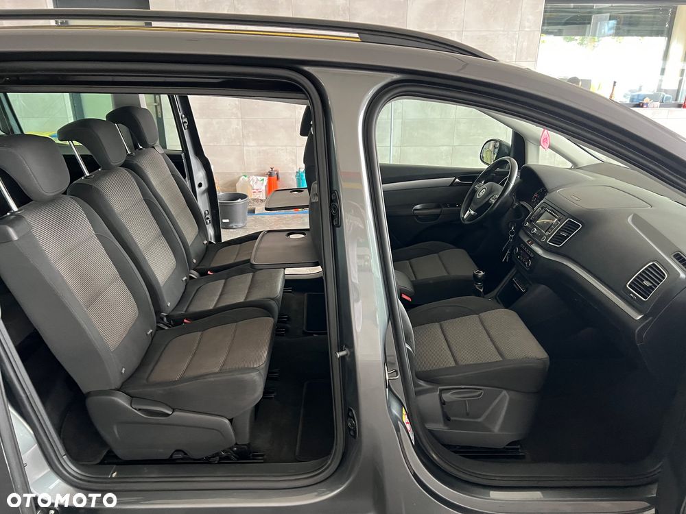 Volkswagen Sharan 2.0 TDI 4Mot Comfortline - 23