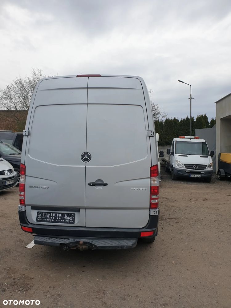 Mercedes-Benz sprinter - 11