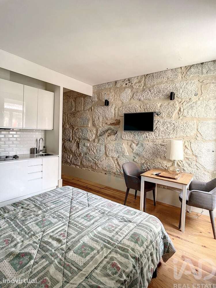Apartamento em Cedofeita, Santo Ildefonso, Sé, Miragaia, São Nicolau e - Grande imagem: 2/17