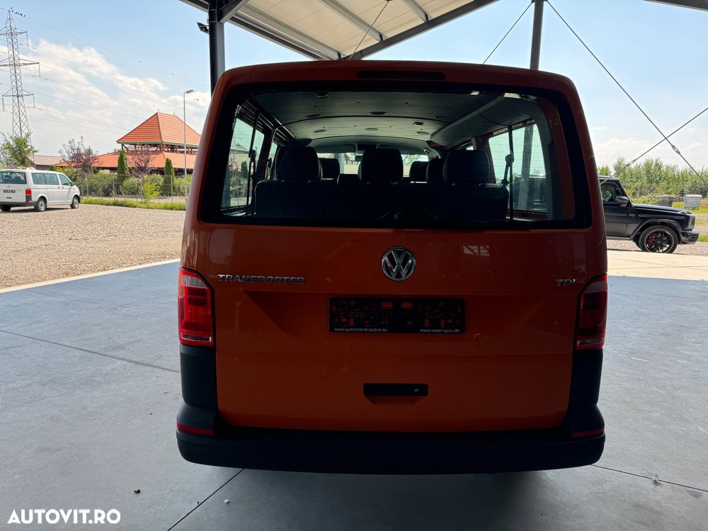 Volkswagen Transporter - 9