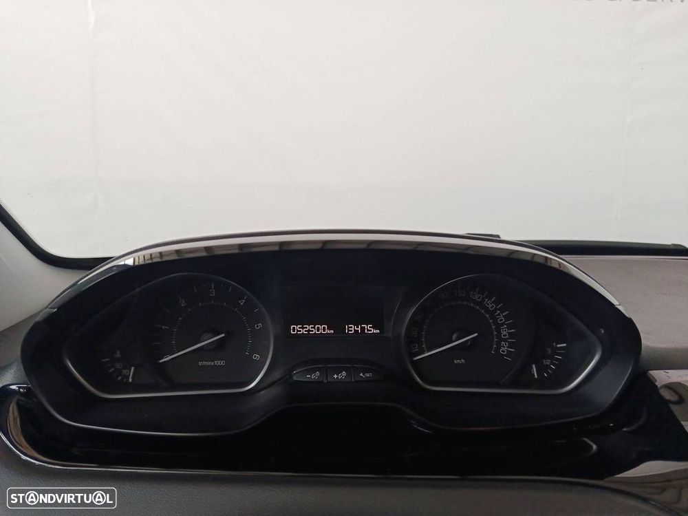 Peugeot 208 1.5 BlueHDi Signature - 13