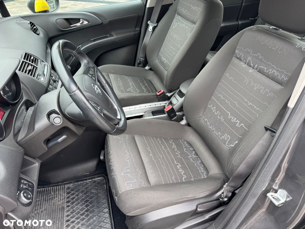 Opel Meriva - 22