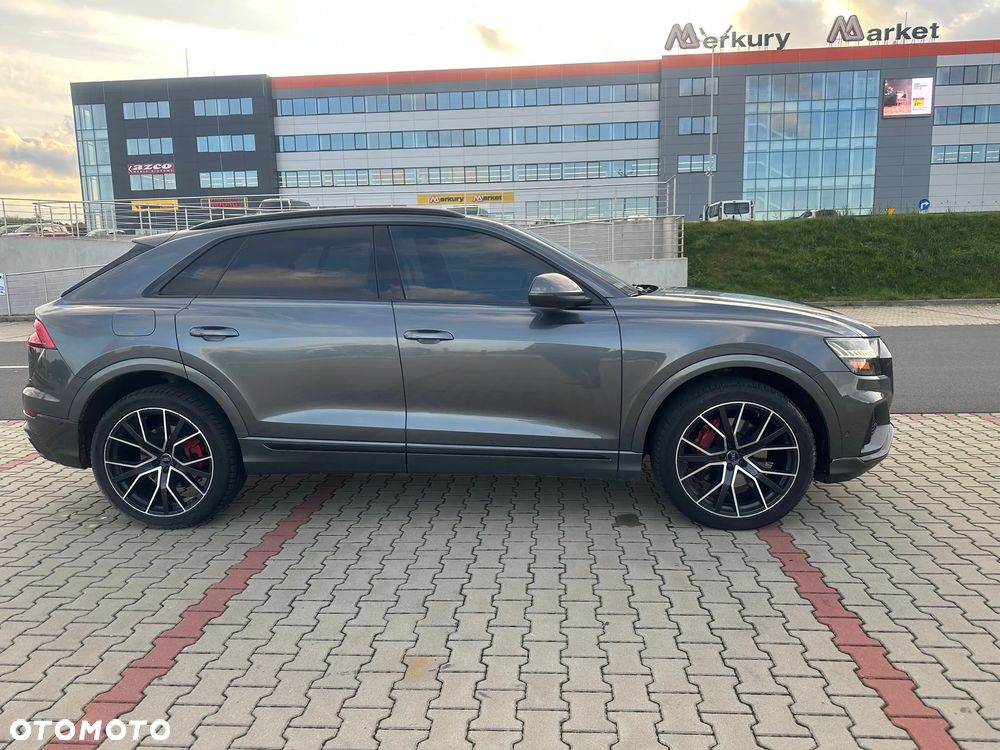 Audi Q8 - 3