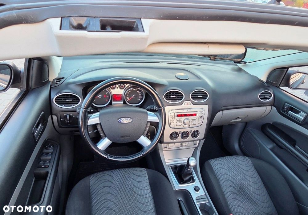 Ford Focus - 12