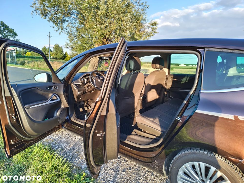 Opel Zafira Tourer 1.6 CDTI ecoFLEX Start/Stop Business Innovation - 11