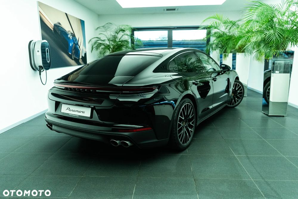 Porsche Panamera 4 E-Hybrid PHEV - 9