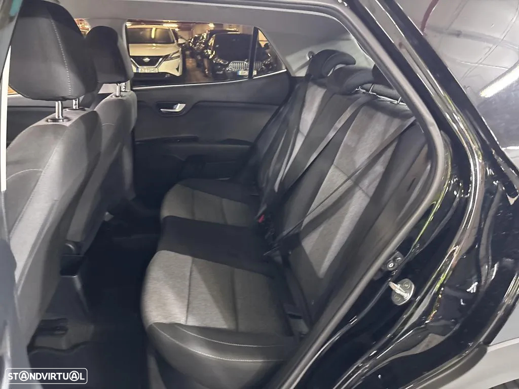Kia Stonic 1.0 T-GDI Wave - 8