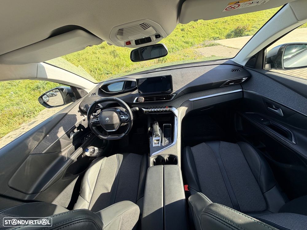 Peugeot 5008 1.5 BlueHDi Allure Pack EAT8 - 8