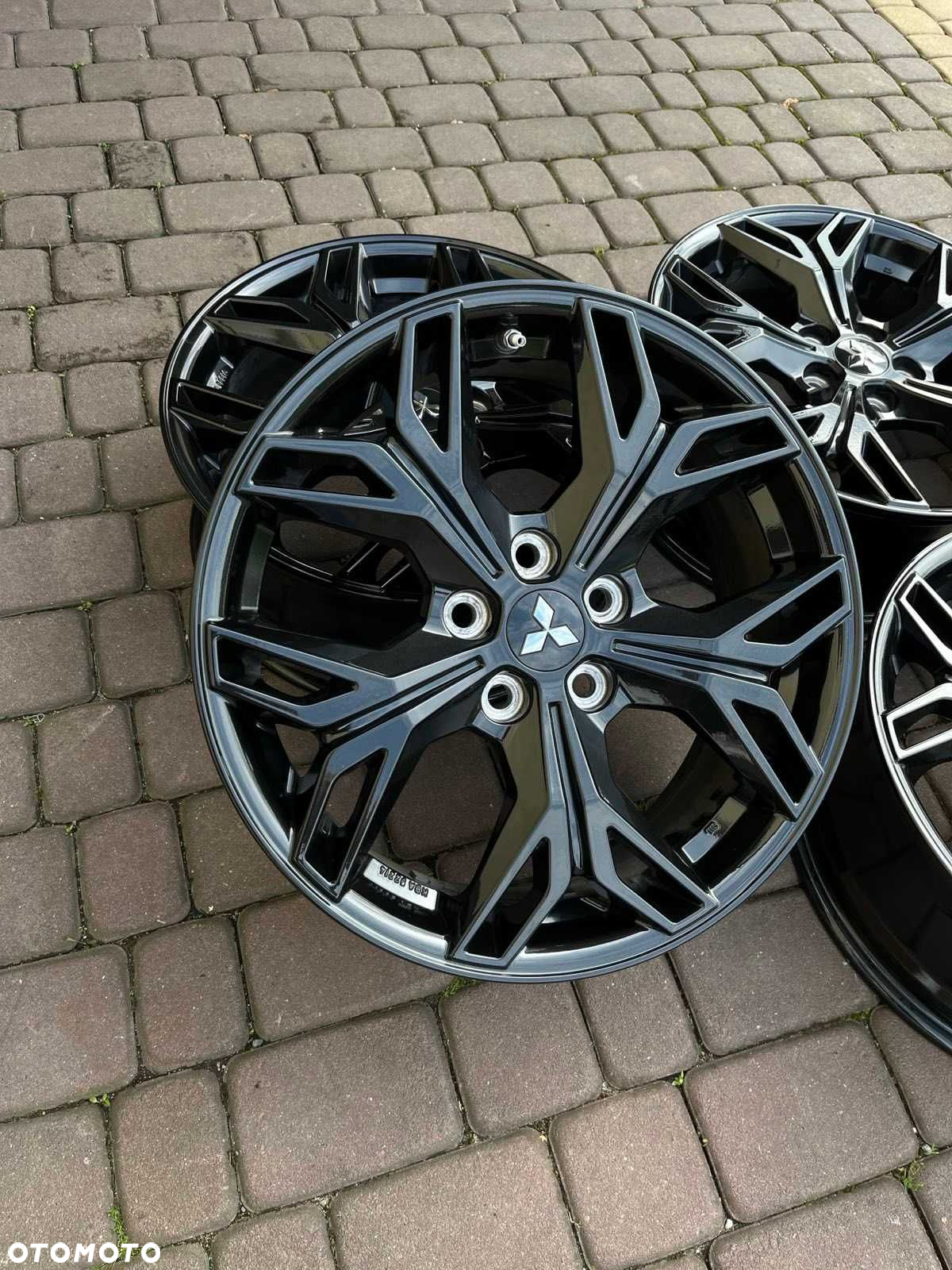 Oryginał alufelgi Mitsubishi 5x114,3 18 CZUJNIK Outlander ASX CZARNE - 2