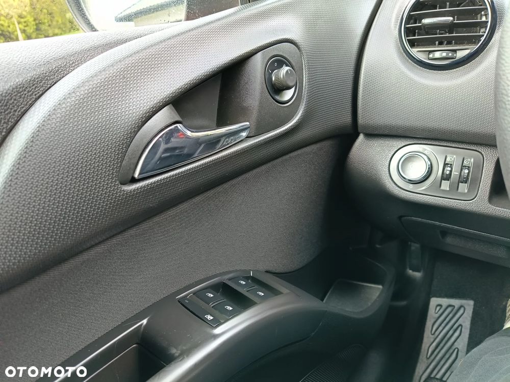 Opel Meriva 1.4 Color Edition - 21