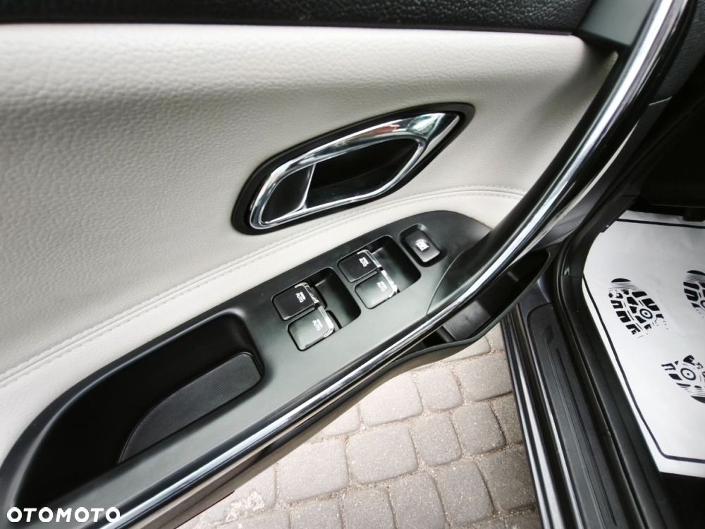 Kia Ceed - 14