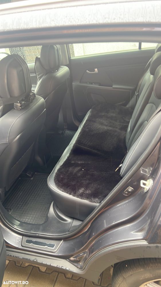 Kia Sportage - 11