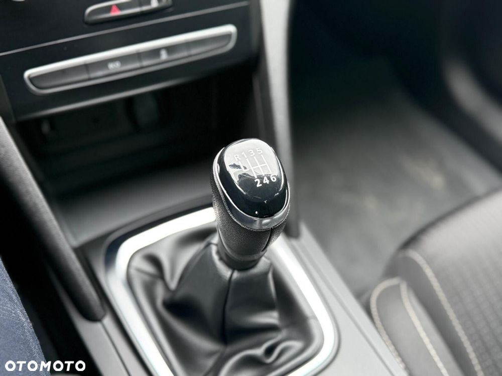 Renault Megane 1.3 TCe FAP Limited - 23