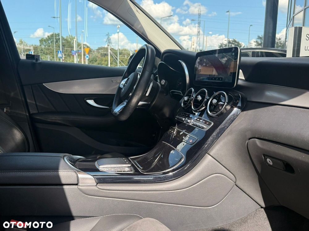 Mercedes-Benz GLC 200 d 4-Matic Business Edition - 19