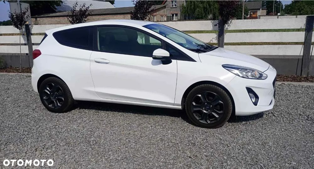 Ford Fiesta 1.1 COOL&CONNECT - 4