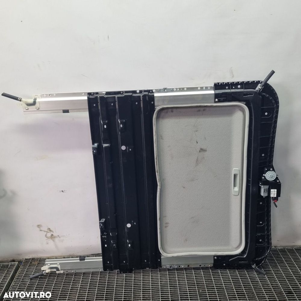Trapa Mitsubishi Outlander 2009 - 2012 SUV 4 Usi (1411) - 4