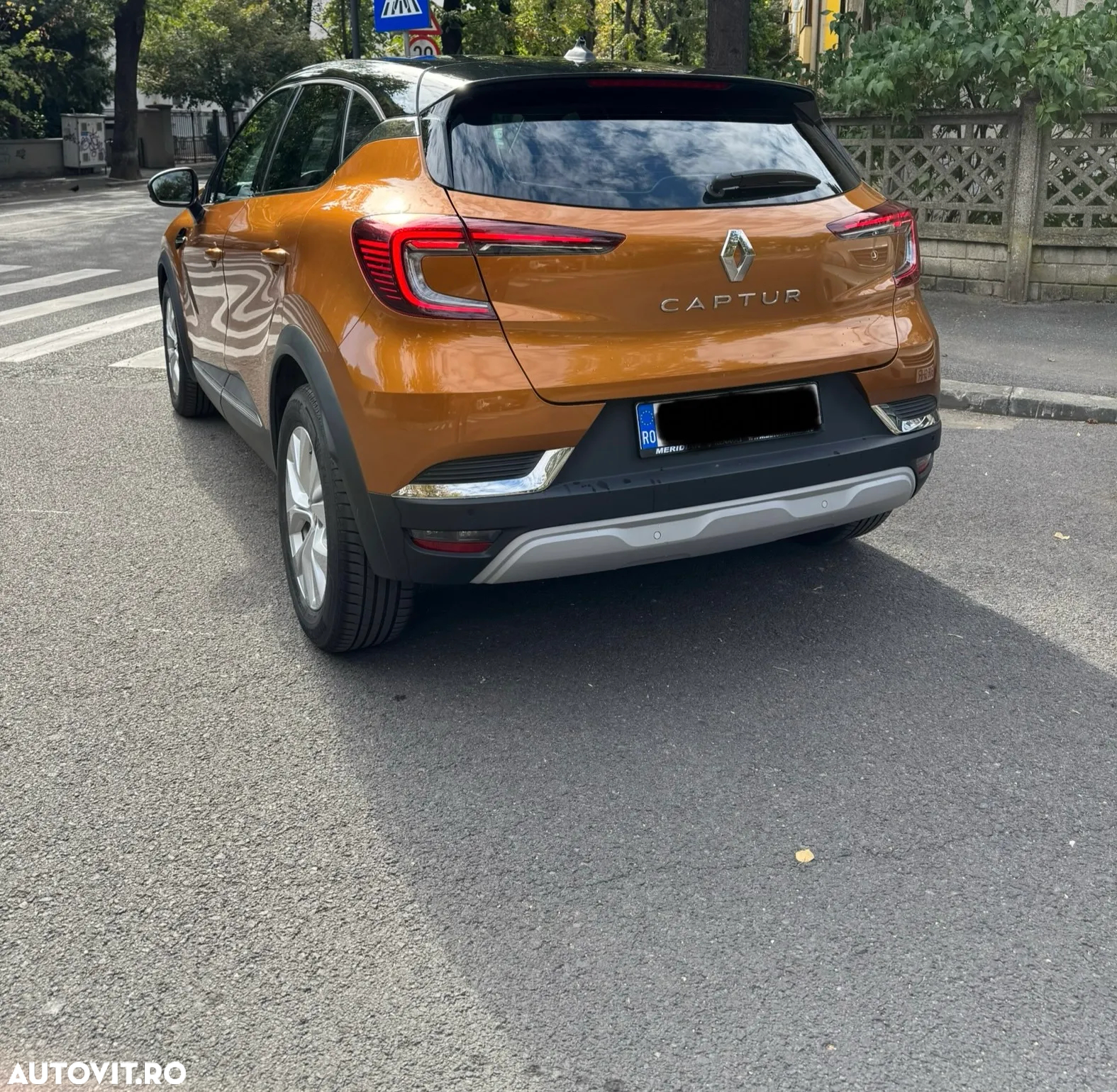 Renault Captur TCe 140 FAP Intens - 4