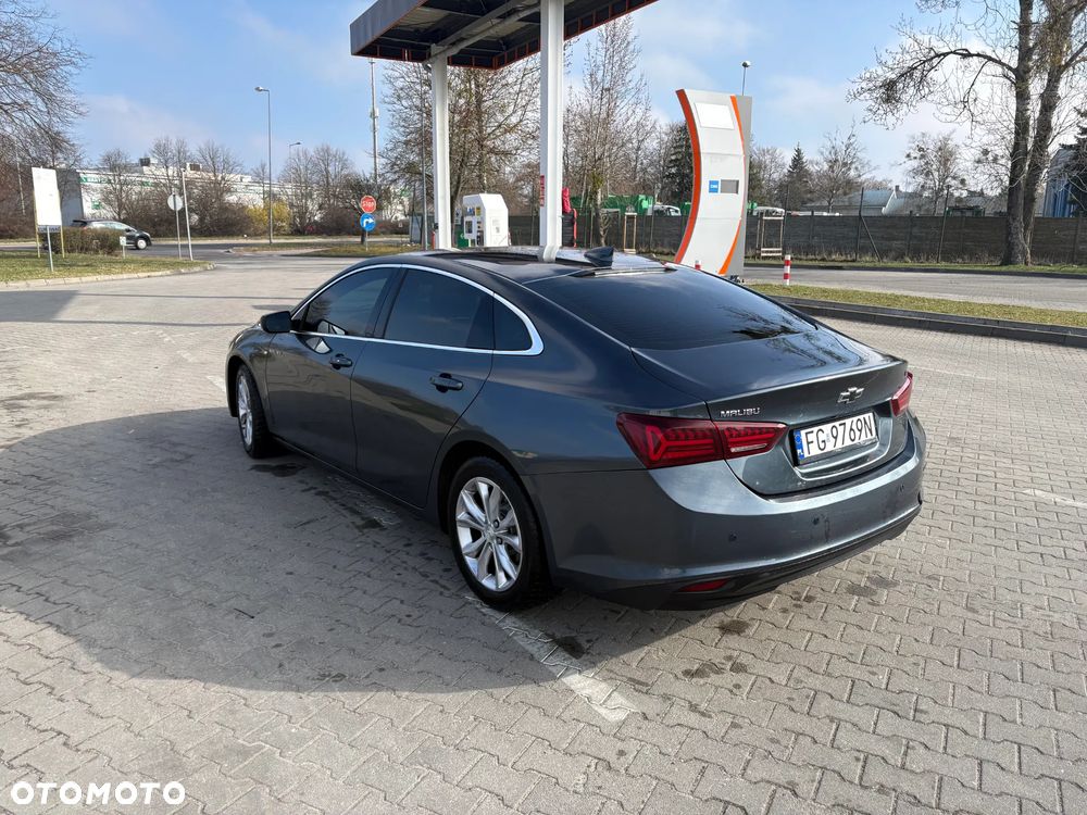 Chevrolet Malibu - 6