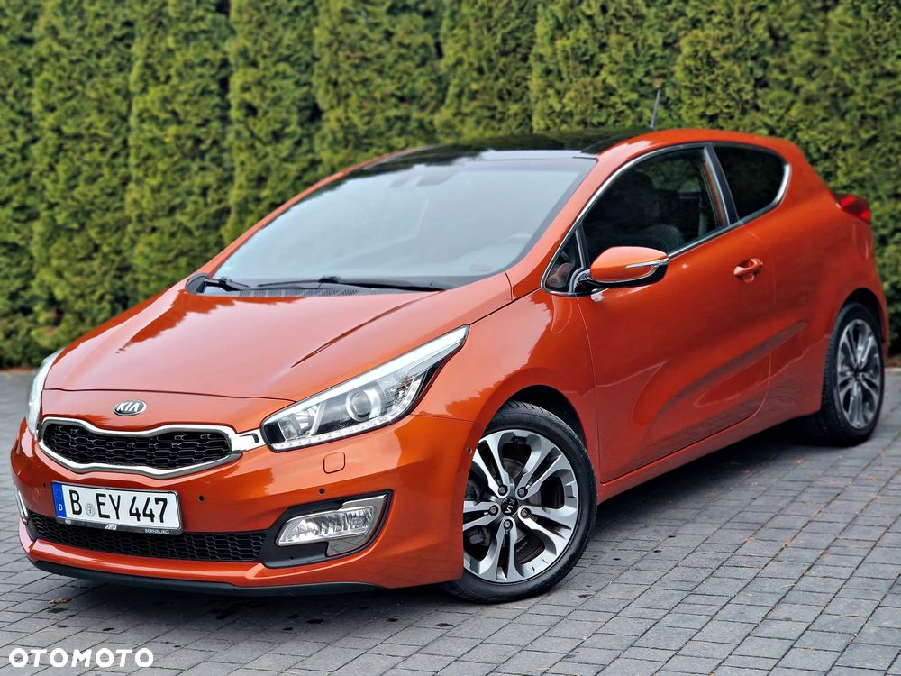 Kia Ceed - 4