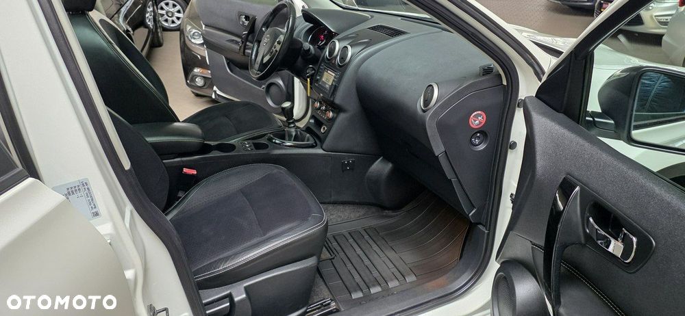 Nissan Qashqai+2 - 15