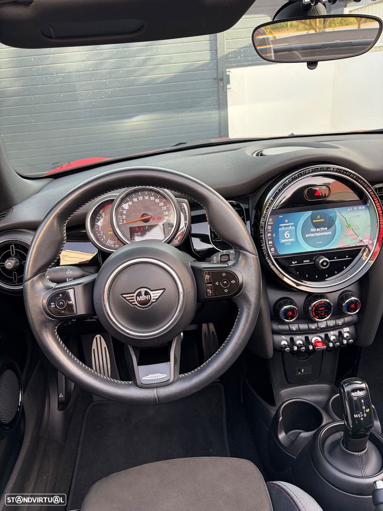 MINI Cabrio Cooper Premium Plus JCW Auto - 11