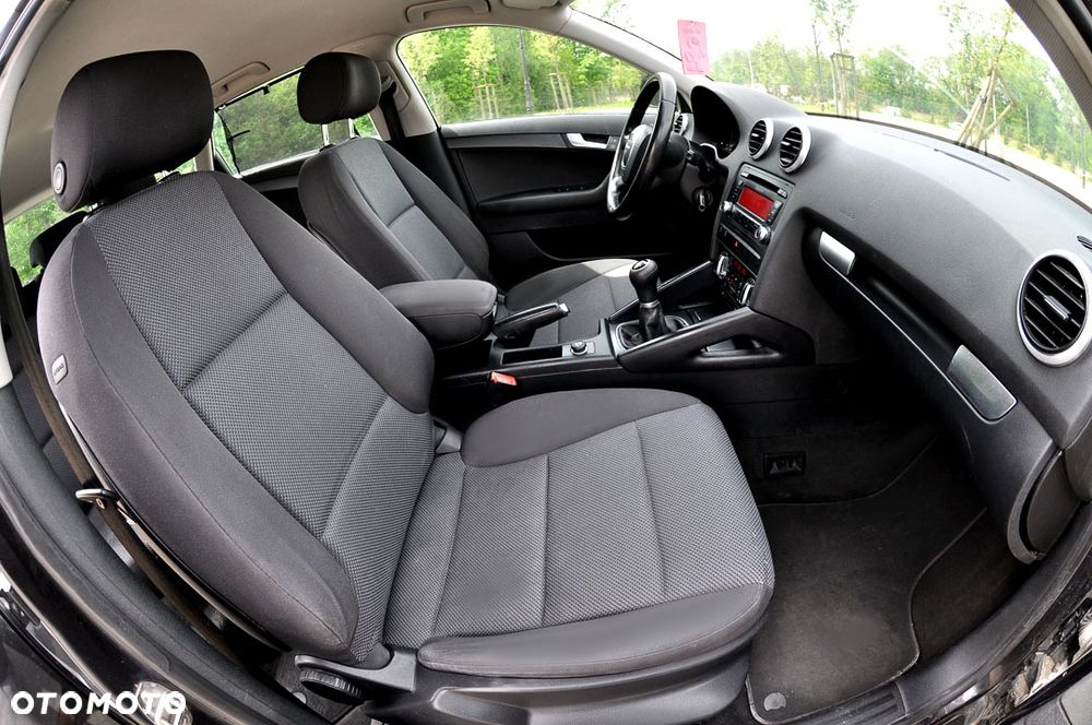 Audi A3 Sportback - 17