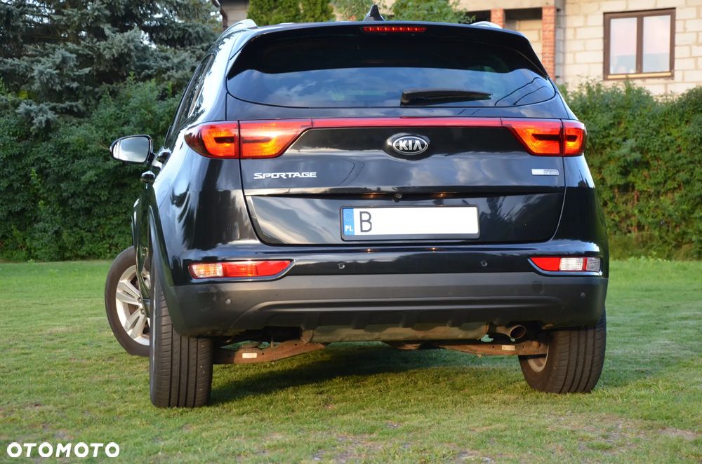 Kia Sportage 1.7 CRDI 2WD ISG Dream-Team Edition - 9