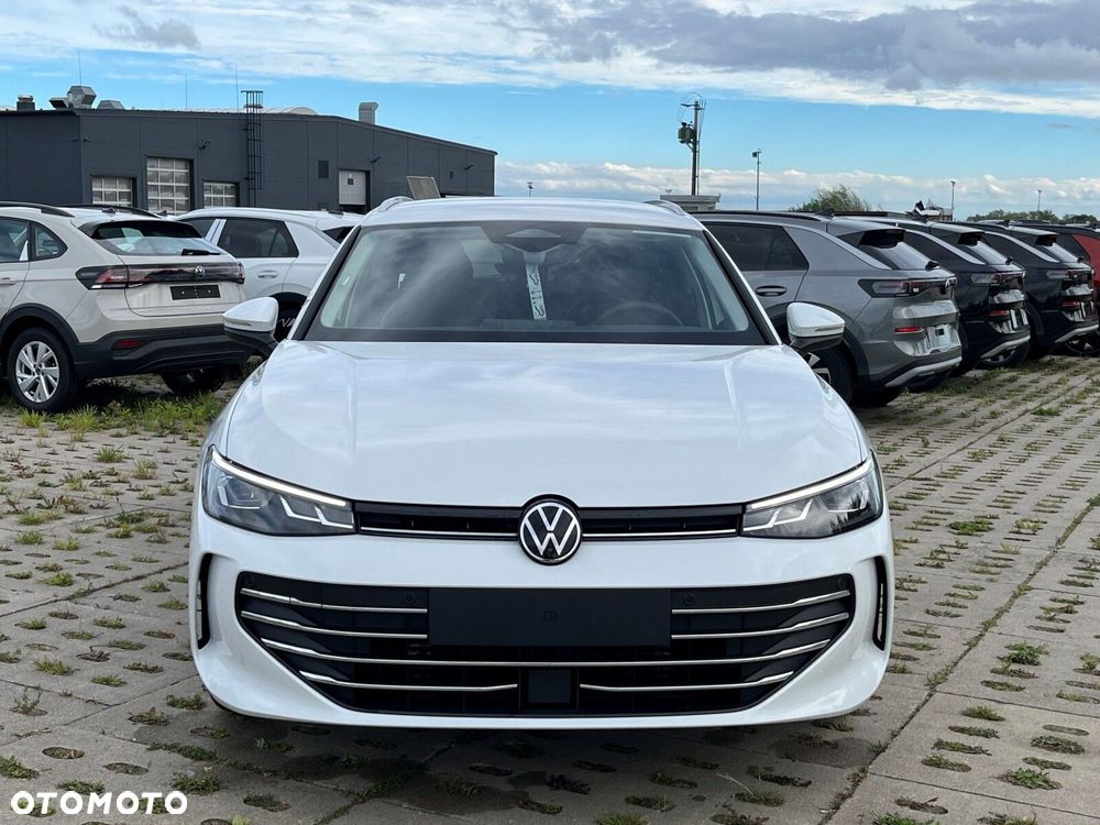Volkswagen Passat Variant 2.0 TDI SCR Business Plus DSG - 3