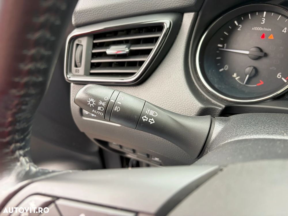 Nissan X-Trail 2.0D XTRONIC Start/Stop 4x4-i Acenta - 14