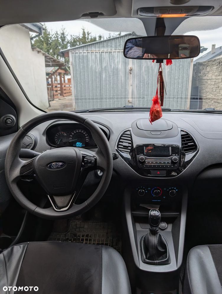Ford KA - 9