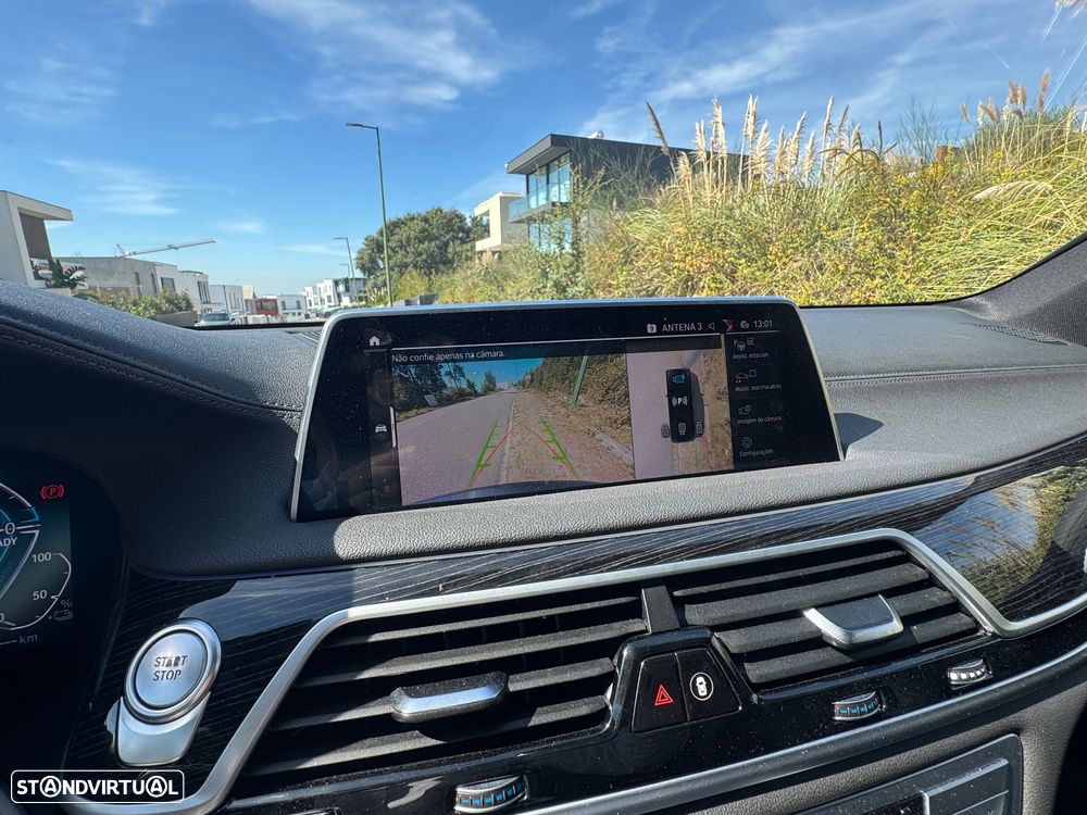 BMW 745 Le xDrive iPerformance Pack M Auto - 10