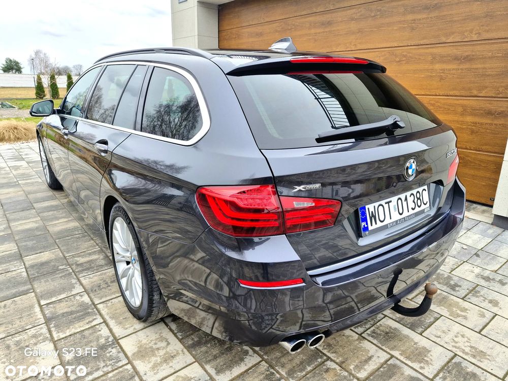 BMW Seria 5 520d xDrive - 9