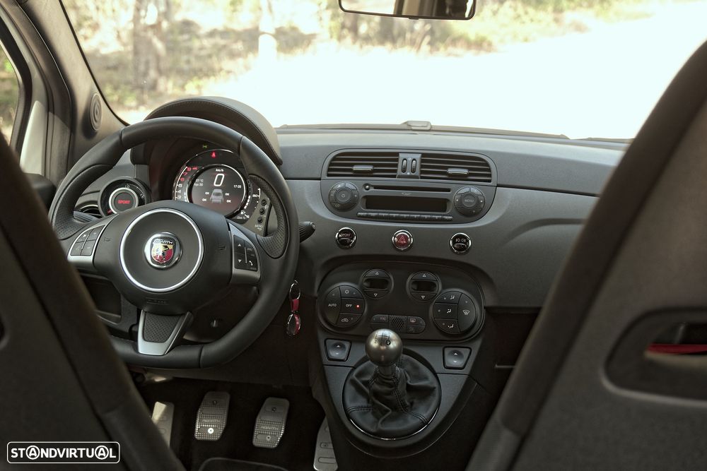 Abarth 595 Competizione - 26