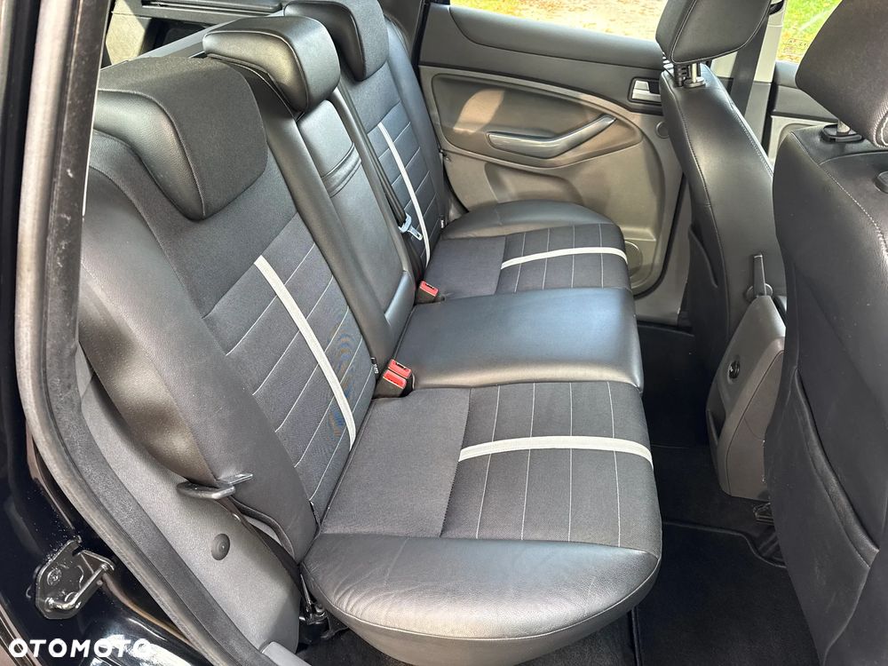Ford Kuga 2.0 TDCi Titanium - 20