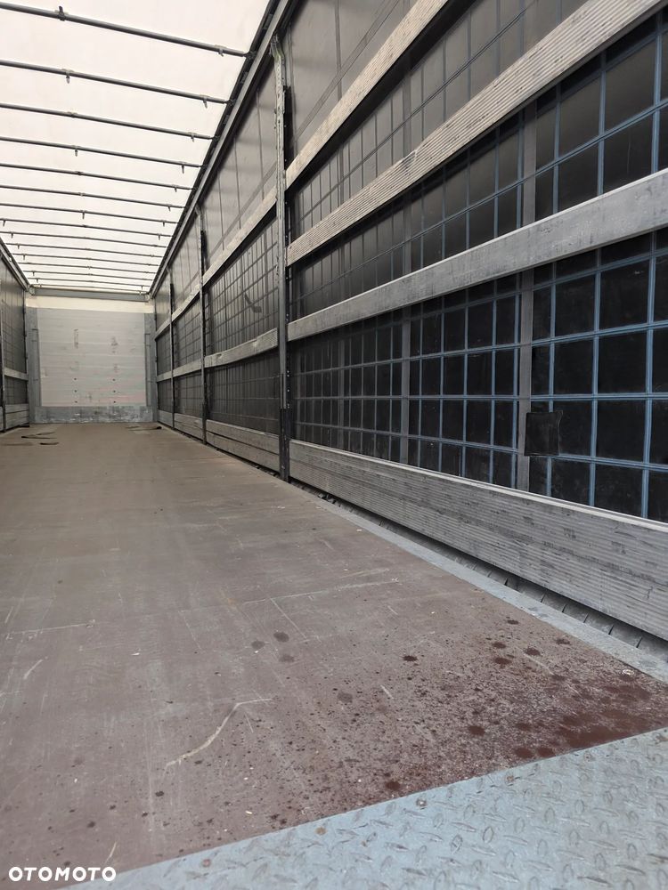 Schmitz Cargobull - 11