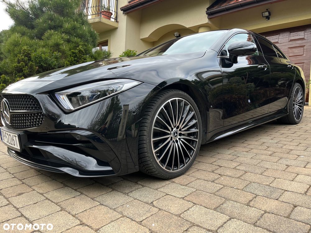 Mercedes-Benz CLS 300 d 4-Matic AMG - 1