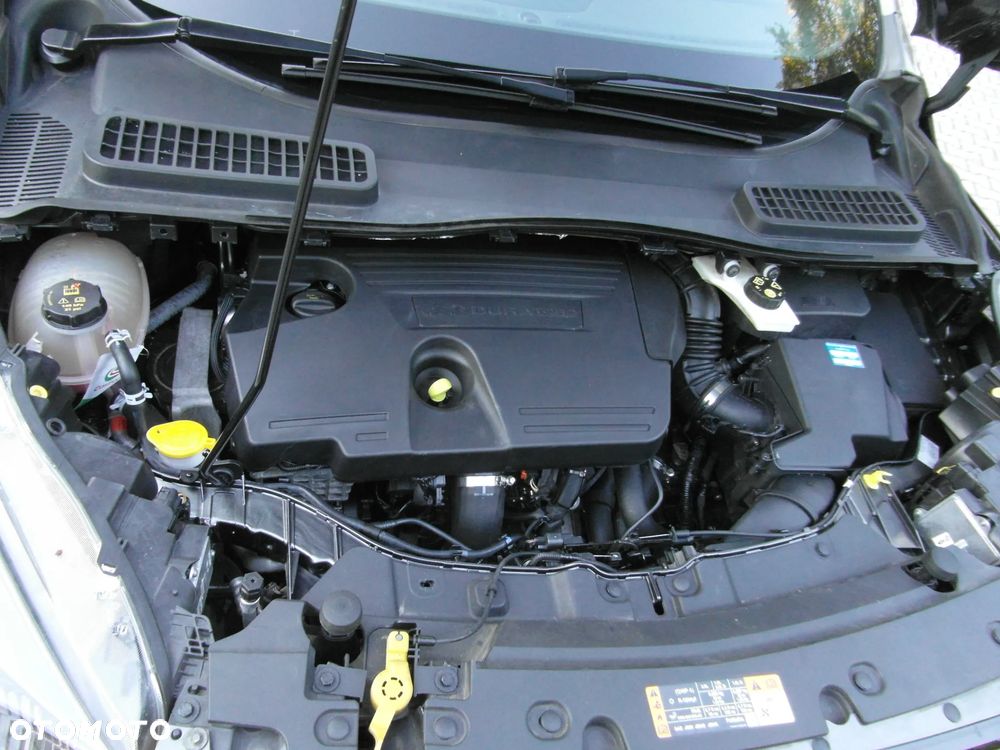 Ford Kuga 2.0 TDCi 4x4 ST-Line - 35