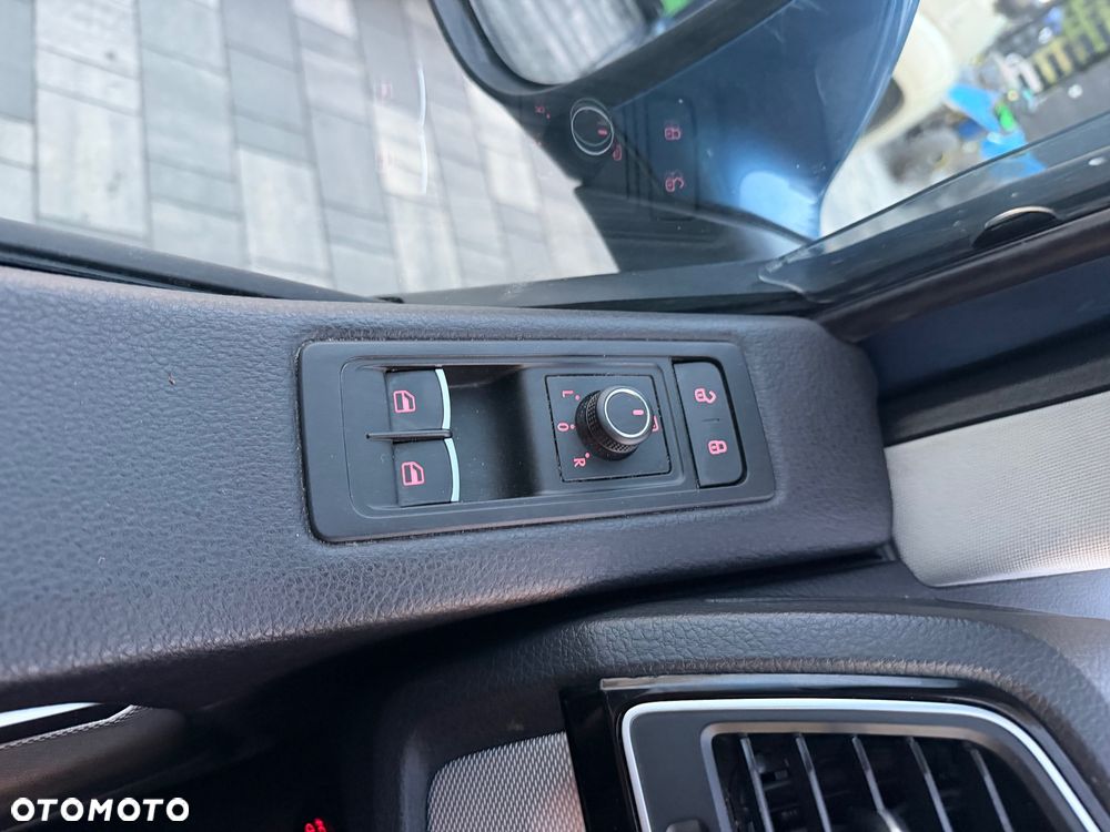 Volkswagen Caravelle 2.0 TDI L2 Highline 4Motion DSG - 29