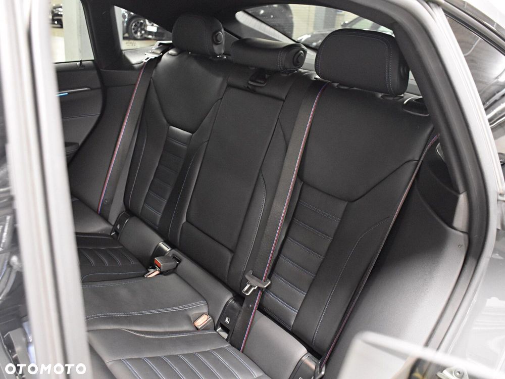BMW Seria 4 - 12