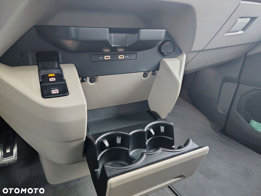 Volkswagen multivan Nowy Multivan L2 2.0 TSI 204 KM DSG 7 biegowa FWD - 16