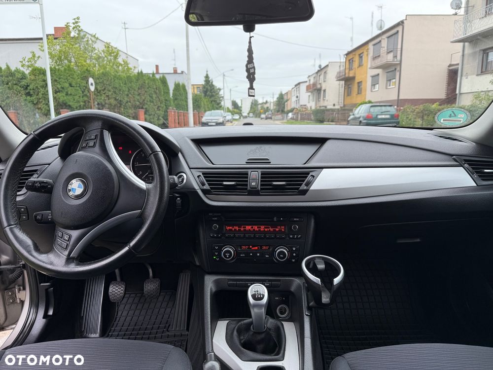 BMW X1 sDrive20d - 10